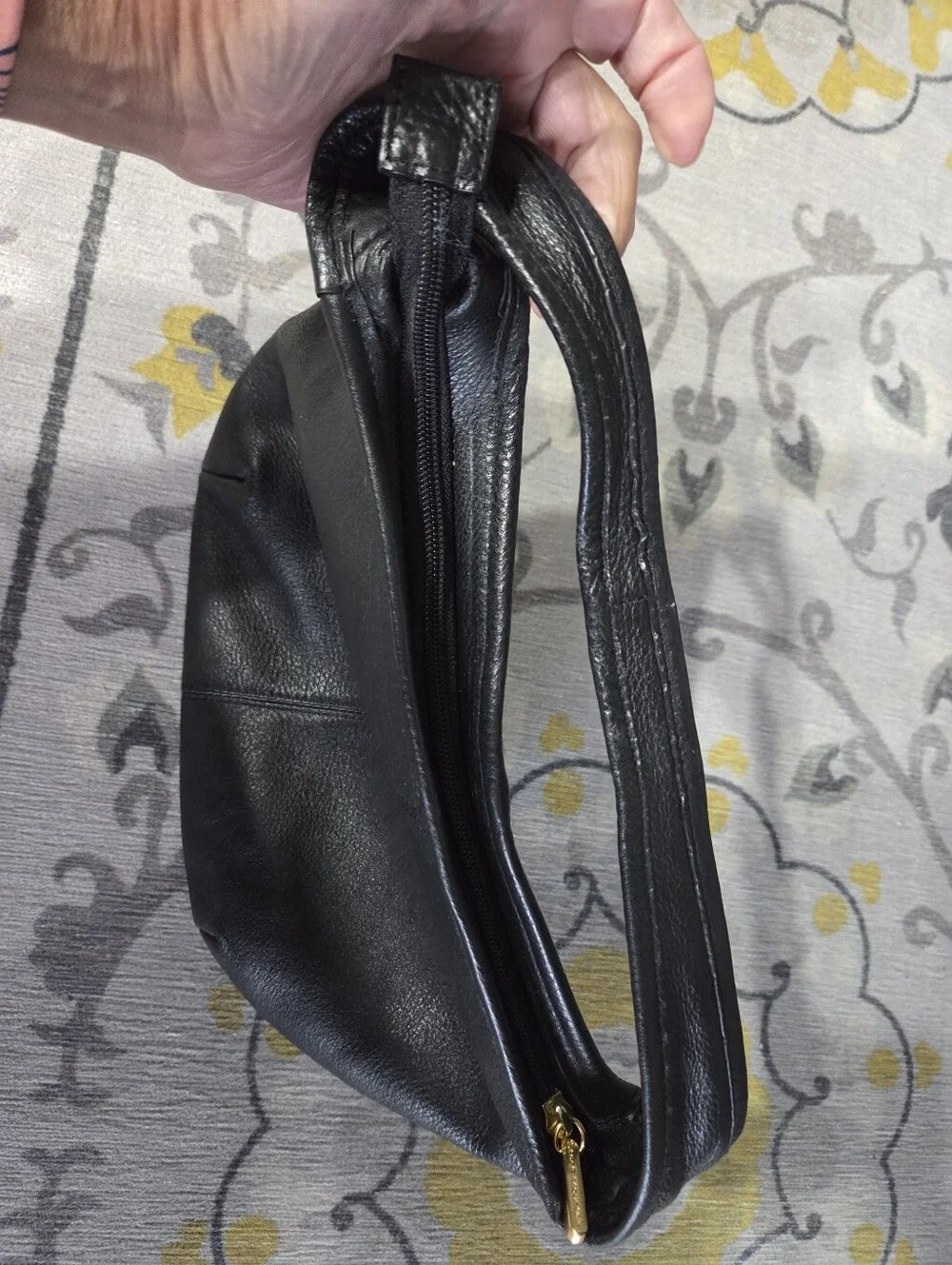STONE MOUNTAIN BAG BLACK LIKE NEW